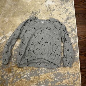 storia grey crewneck star sweater